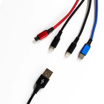 Cable USB 4 en 1 - 2 Lightning / 1 Micro Usb / 1 Type C 125cm 2.8A